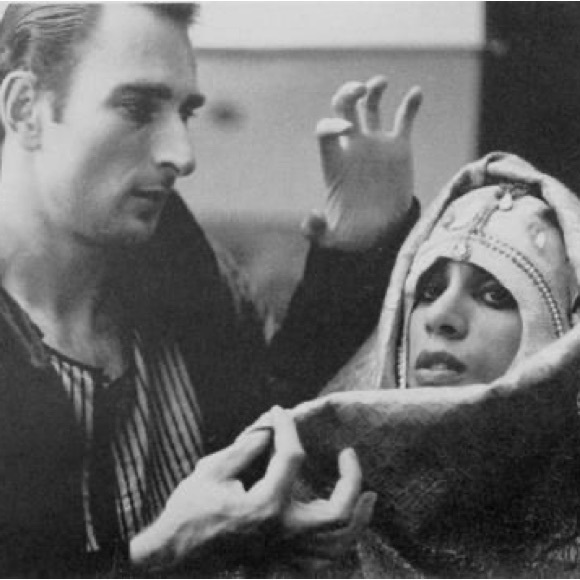 Meet your Posher, Nina - Picture 3 of 7